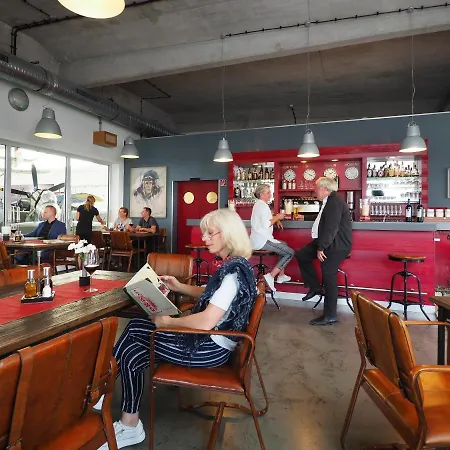 Апартаменты 